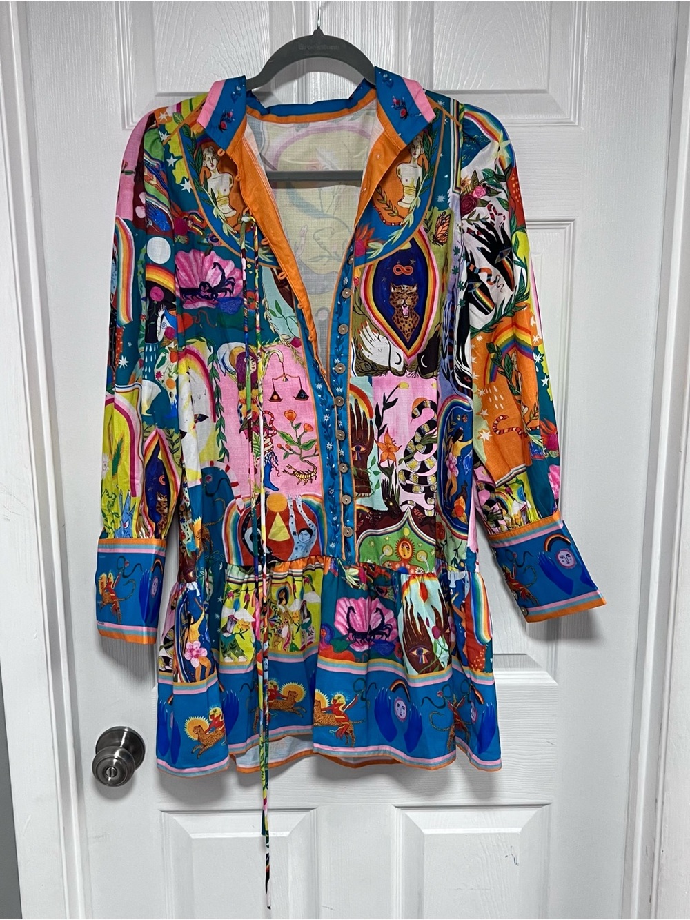 Vibrant Multicolor Printed Tunic Top with Drawstring Size M